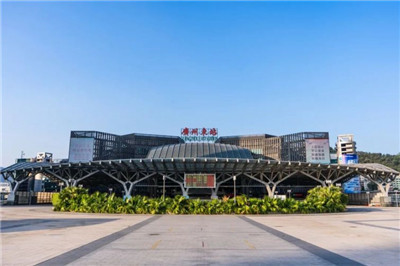 品味茶香,尽情享受美妙表演 品味茶香,尽情享受美妙表演